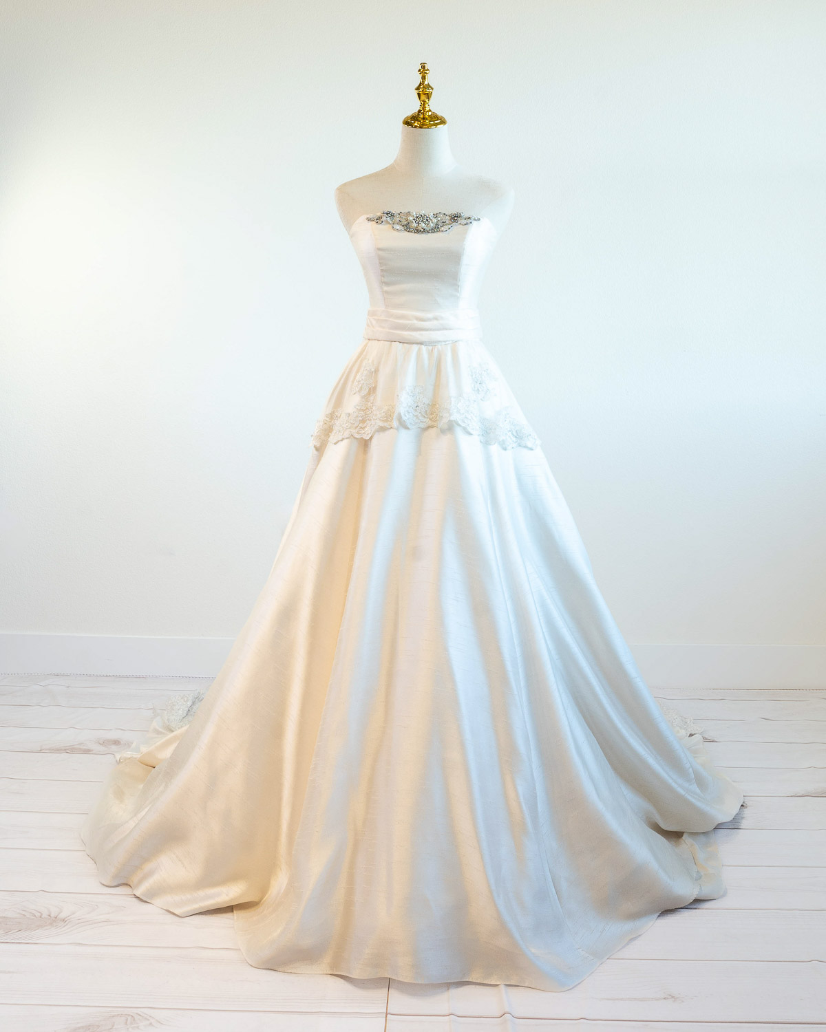 Dress 064 – Vivian