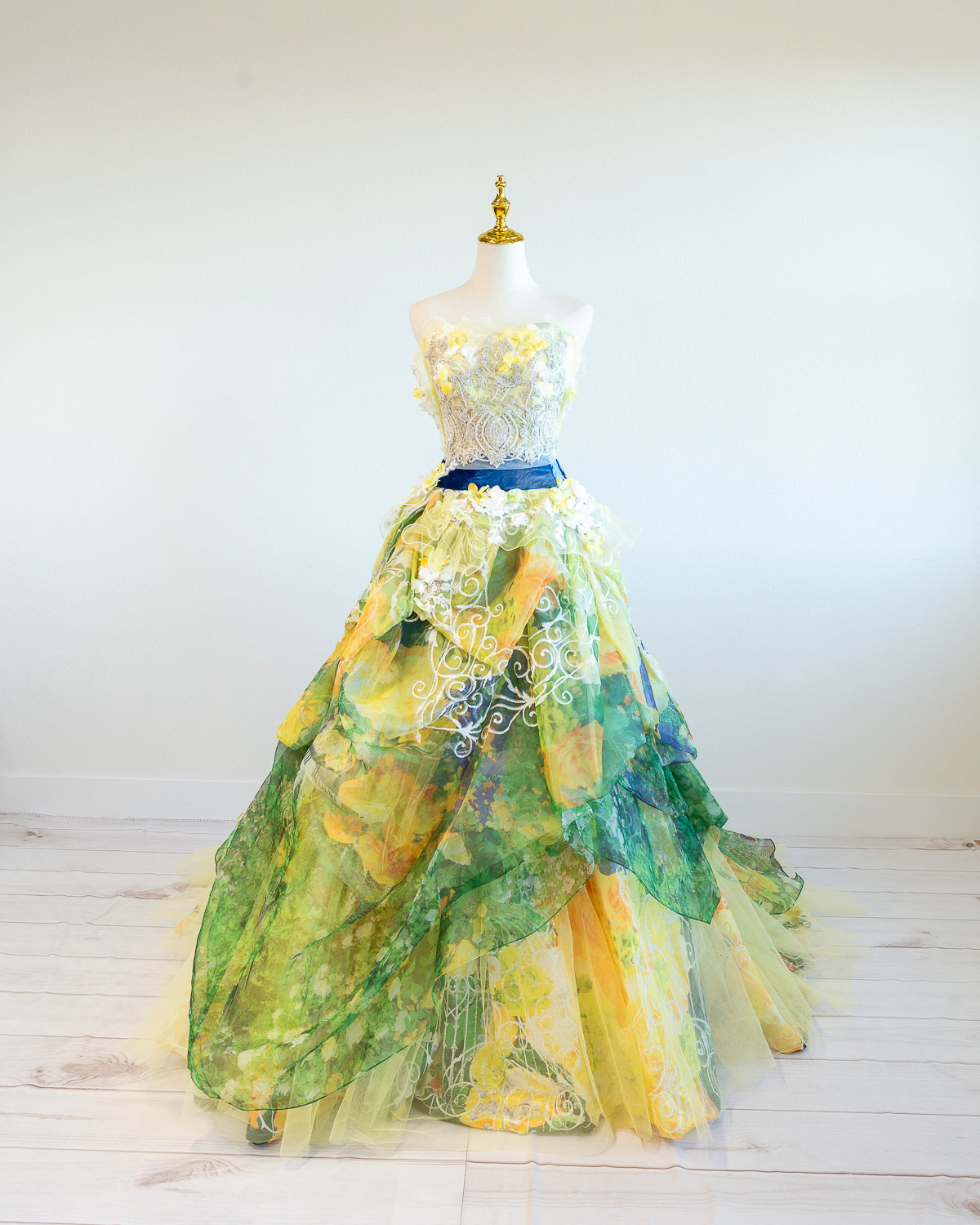 Dress 068 – Belle